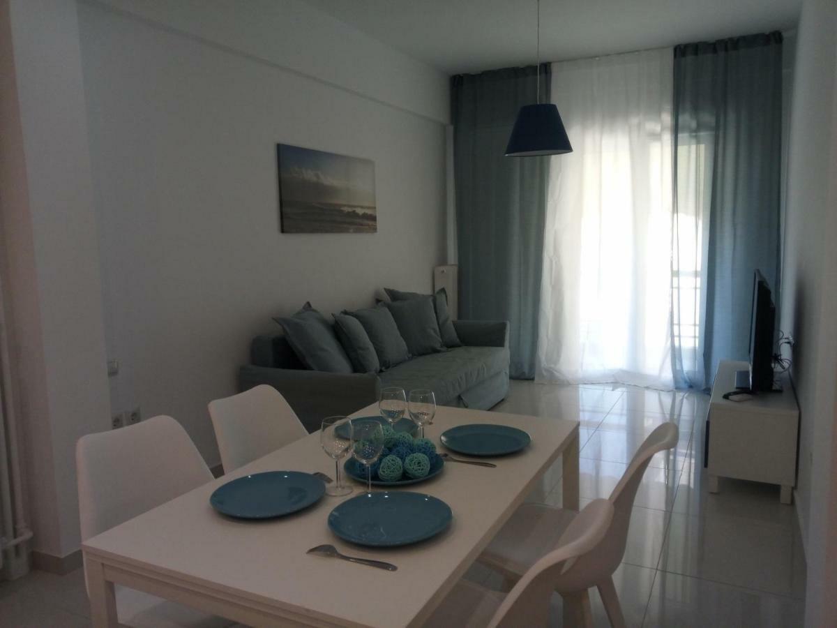 New Near Metro Larissis In The Centre Of Daire *